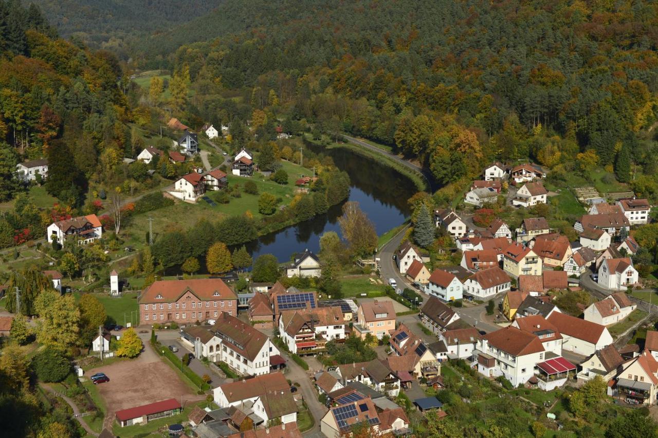 Landhotel Zur Wegelnburg Bruchweiler-Bärenbach Exterior foto